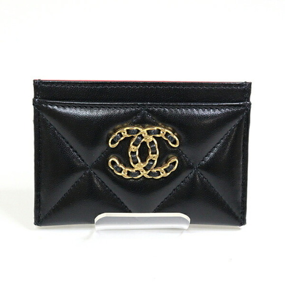 CHANEL Black Lambskin Leather Card Holder - Picture 1 of 3